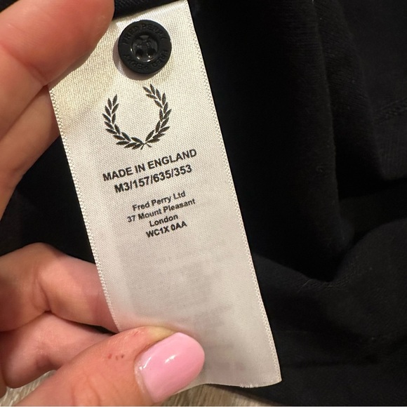 Fred Perry The Perry Polo Black 40 UK Med - Picture 8 of 9